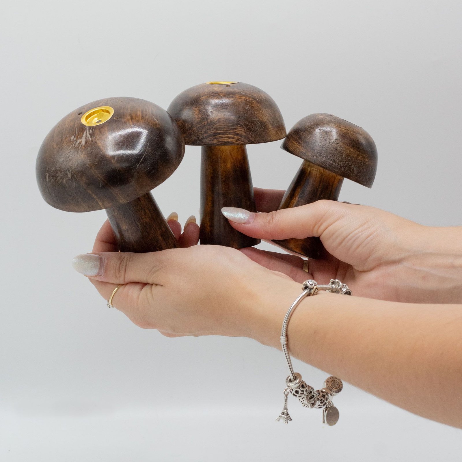 Set of 3 Incense Cone Mushrooms ((10cm 9cm 8cm) - Image 3